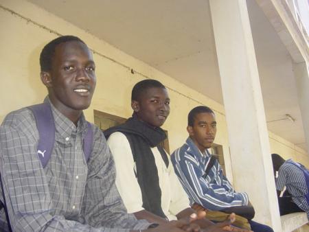 Member of G8 : Ndiaye lélou -Slam Shady  et Mc népa